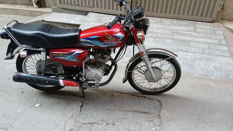 honda cg 125 2024 model red color 1