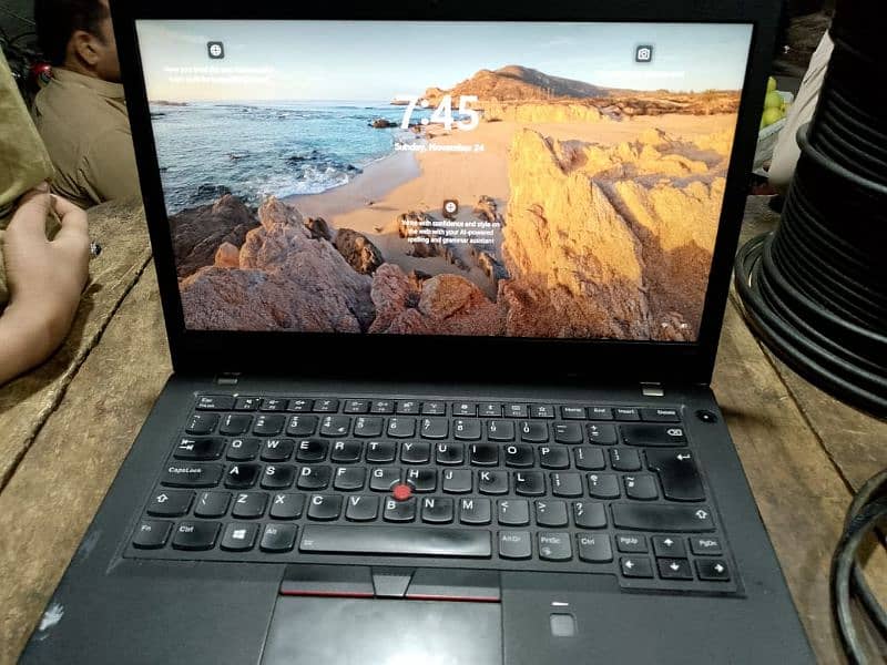 Lenovo | Thinkpad T480s Core i5 | 8th Generation | Intel UHD 6