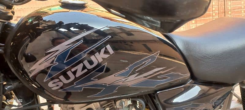 Suzuki Gs150se 7