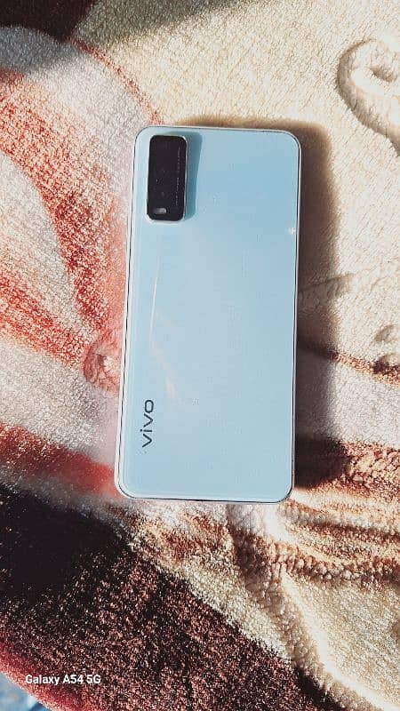 vivo 4gb 64 gb. . . condition 8 by 10 1