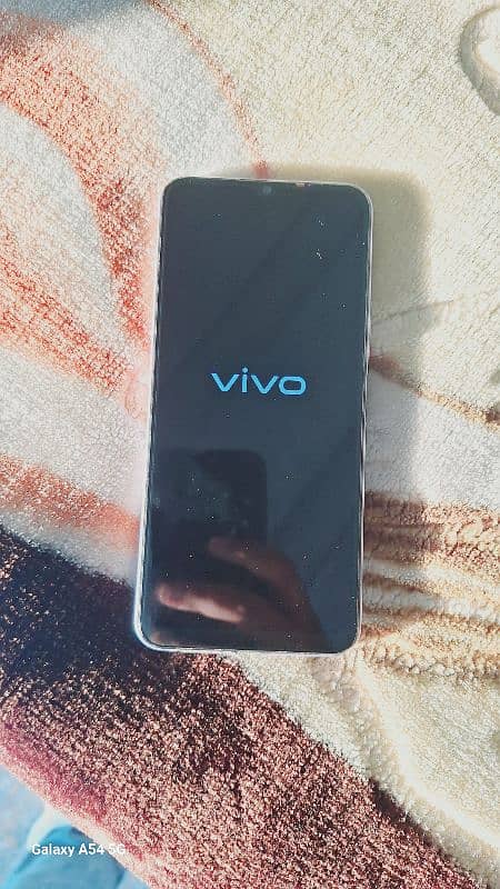 vivo 4gb 64 gb. . . condition 8 by 10 2