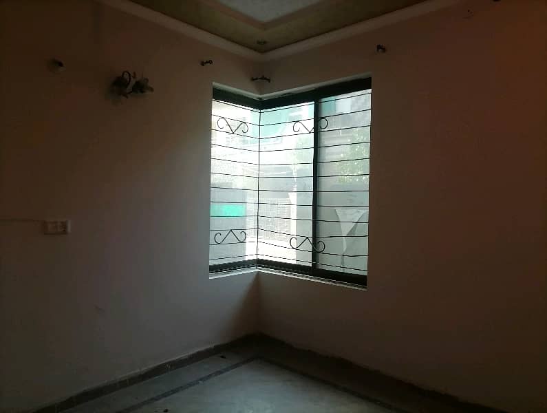 Centrally Located House Available In Johar Town For Rent 2