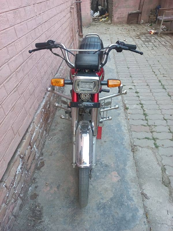 HONDA CD 70 0