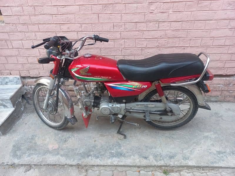 HONDA CD 70 1