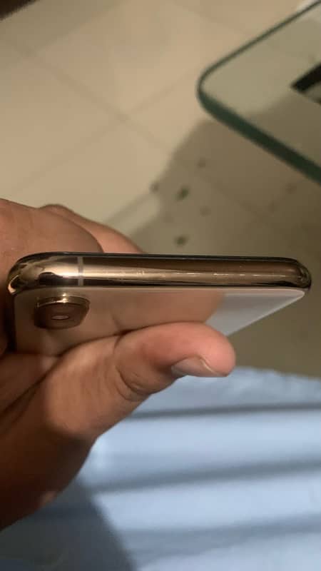 iPhone Xs Non Pta 7