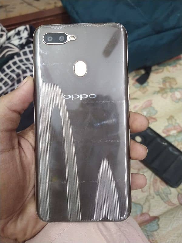 OPPO A7S 3