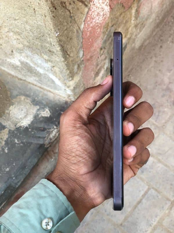 Realme note 60 for urgent sell 4