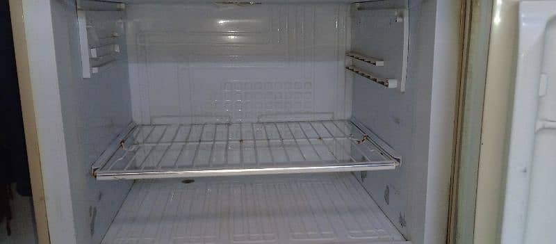 pel fridge for sale 0