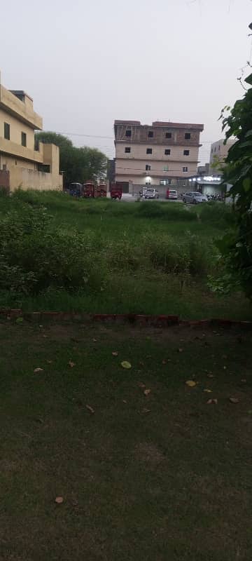 2 Kanal Semi Commercial Plot For Sale College Road UET Society Main Boulevard 5