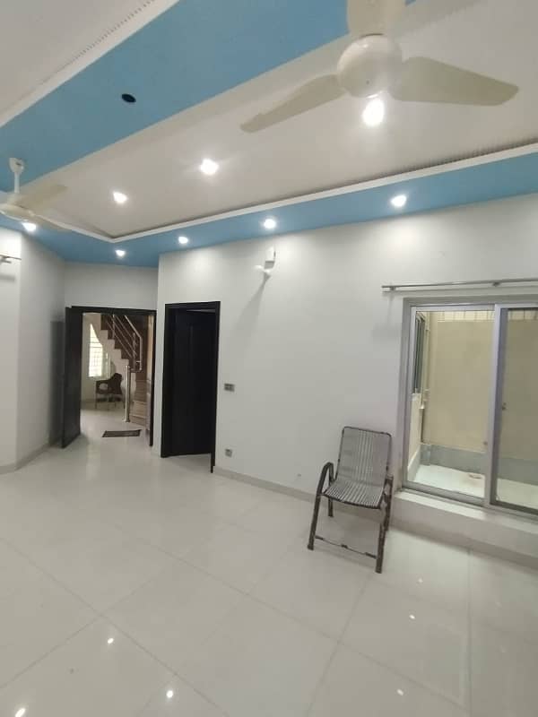 8 MARLA NEW TYPE HOUSE FOR SALE IN MILITARY ACCOUNT 5