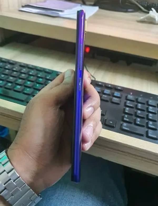 Vivo Phone 4