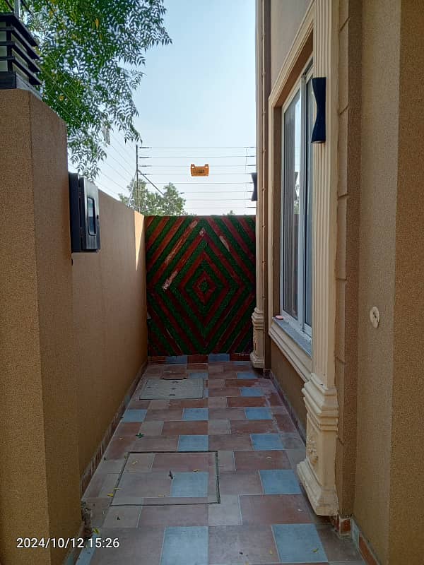 5 MARLA ULTRA MODERN SPANISH HOUSE FOR SALE DHA PHASE 11 33