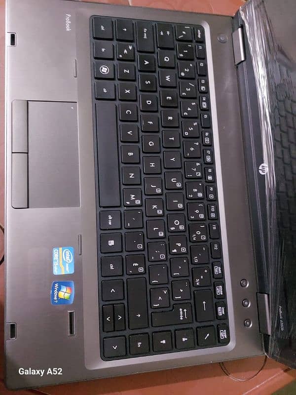 hp laptop for sale in excellent condition 3