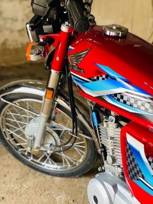 honda cg 125 2024 zero meter condition first owner karachi number 1