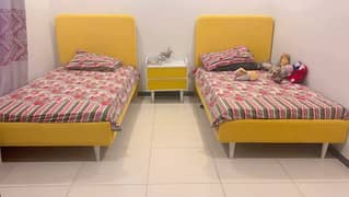 Pair of Single beds and King Size bed