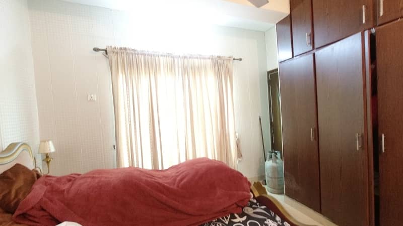 3 Bed 2nd Floor Apartment available for urgent sale 20