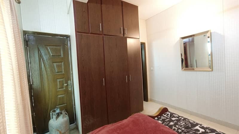 3 Bed 2nd Floor Apartment available for urgent sale 22