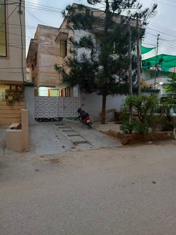 Old Demolish House Near NMG Hall 0