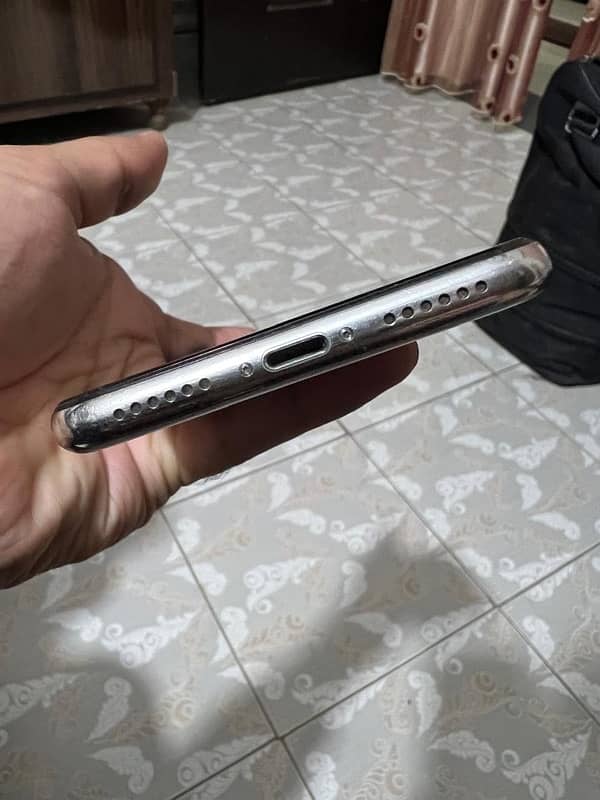 iphone X PTA 256 4