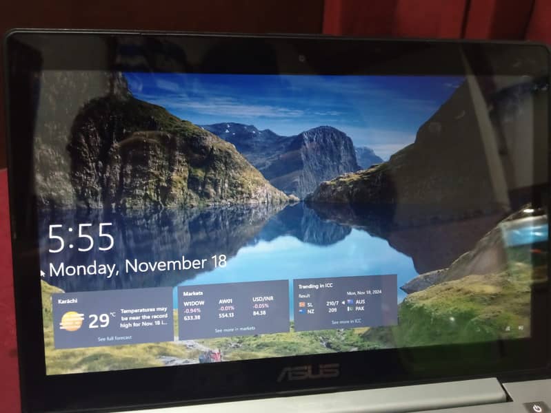 Asus slim Laptop With Touch Support 3