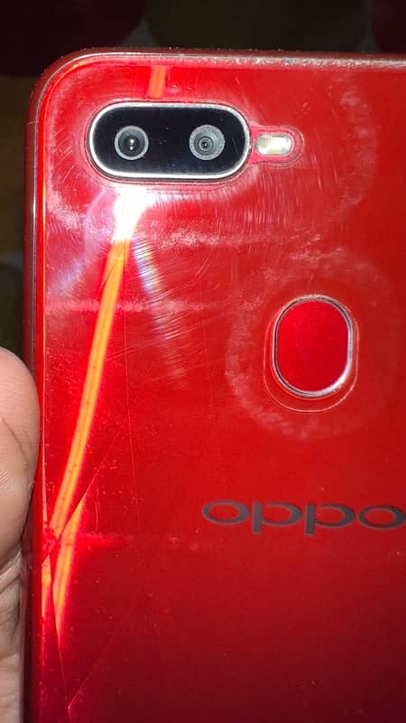 4/64 OPPO f9 condition like new 2