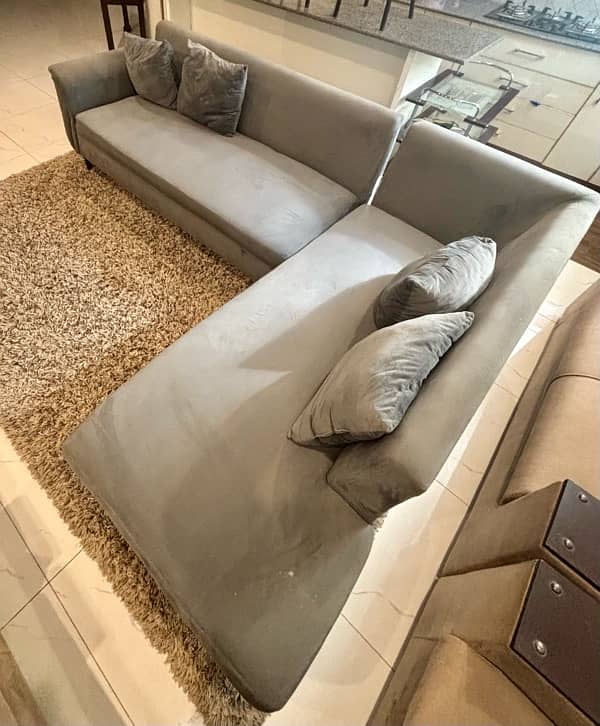 Sofa for sale 0