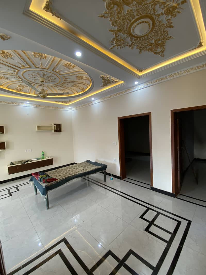 Brand New And Beautiful House For Sale In Faisal Town 6