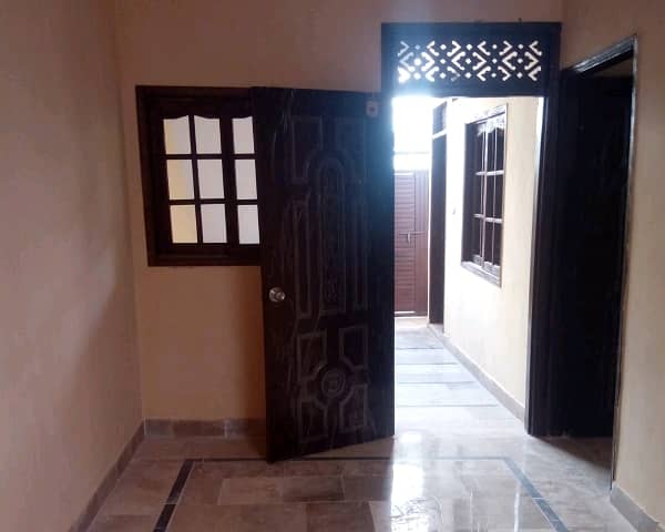 A Spacious Prime Location 64 Square Yards House In Surjani Town - Sector 7D 18