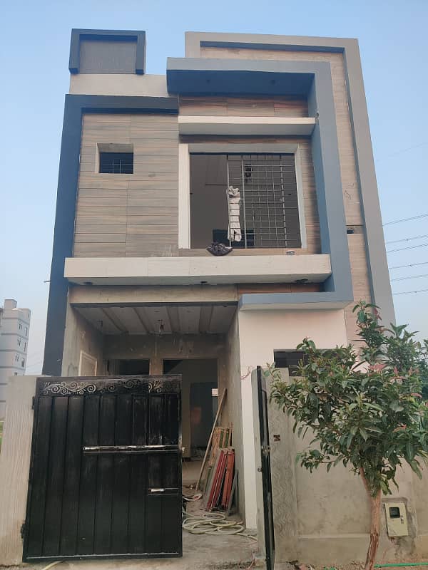 3 MARLA DOUBLE STOREY HOUSE ALI BLOCK, EXCELLENT LOCATION, WIDE ROAD, FOR SALE IN AL KABIR TOWN PHASE2 NR LAKE CITY LAHORE 1