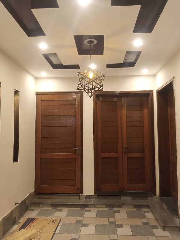 5 MARLA EXCELLENT READY TO SHIFT HOUSE FOR SALE IN ETIHAD TOWN PHASE1 LAHORE 1