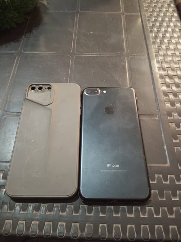 iphone 7 plus 128 gb pta approved 2