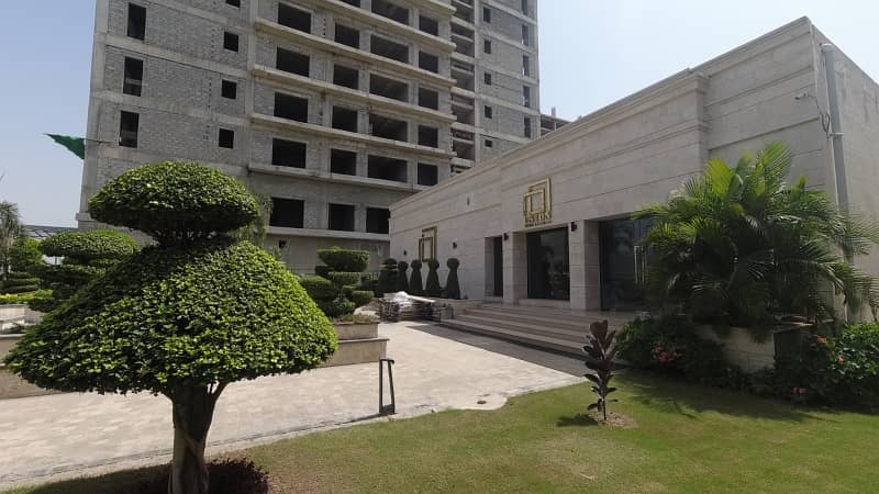 STUDIO UNION LUXURY APARTMENT FOR SALE ON CASH IN ETIHAD TOWN PHASE1 LAHORE. 3