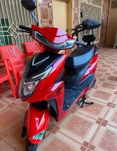 Crown Electric scooty