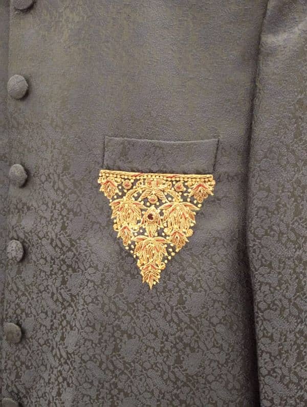 Sherwani with khussa 1