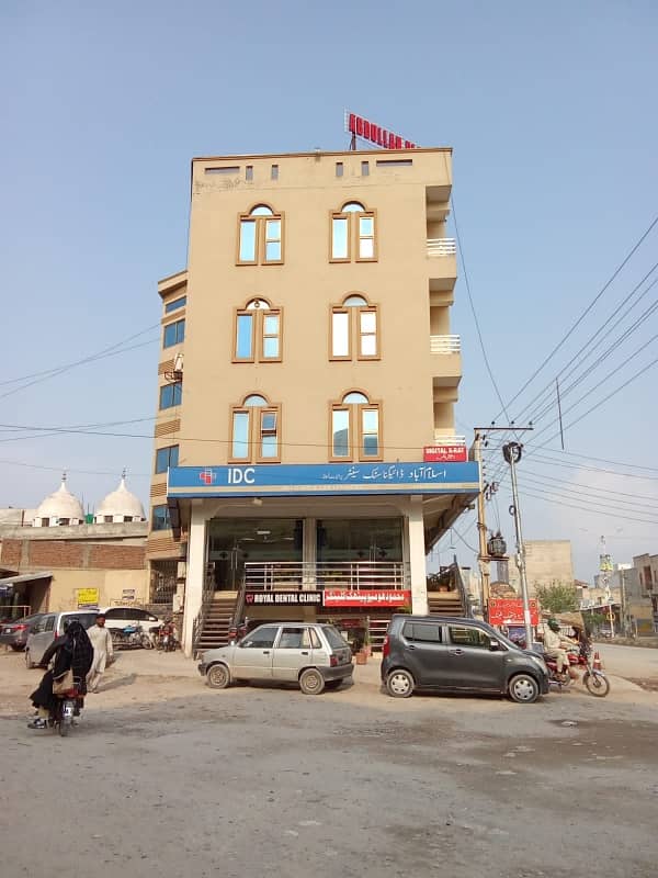 Ghauri Town Phase 4B Flat Sized 700 Square Feet Is Available 0