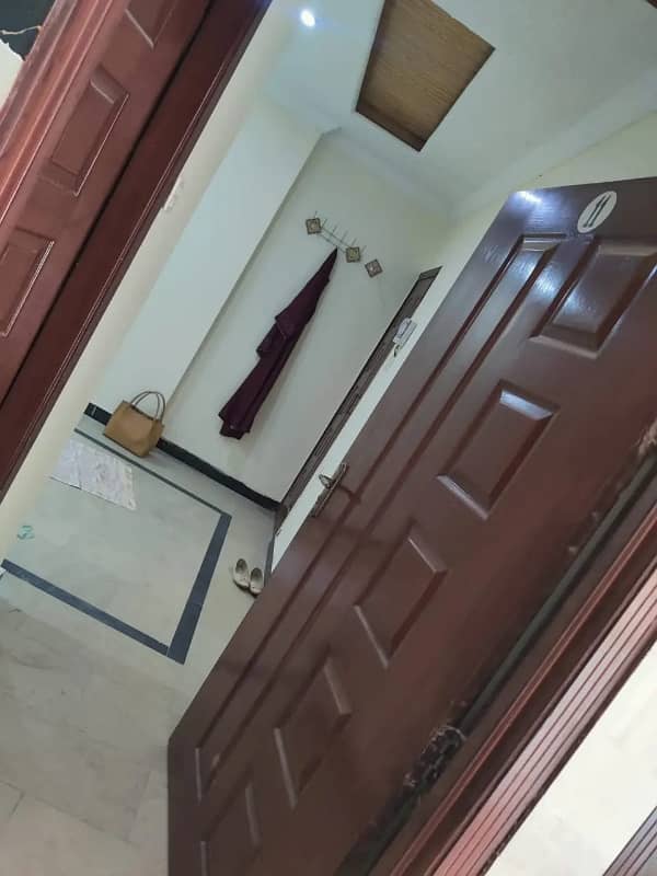 Room For Grabs In 250 Square Feet Islamabad 4