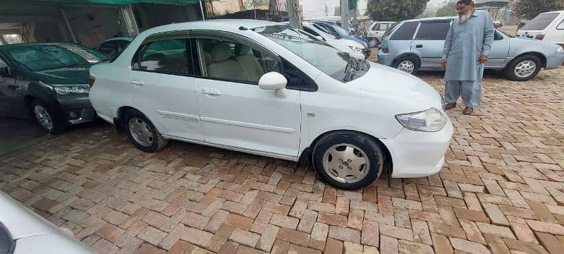 Honda City IDSI 2006 6