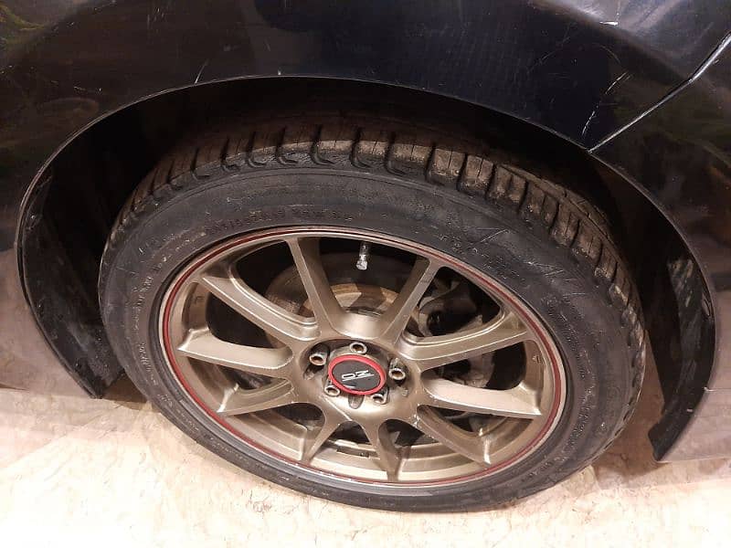 A set of four 17" sports Alloy rims 1