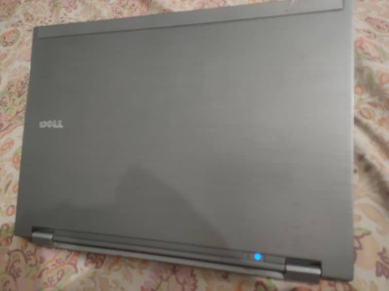 good condition 6 gb ram core i3 64bit 2