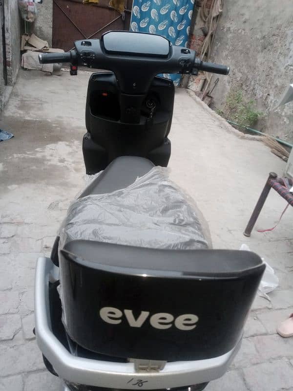 Scooty/Electric/Evee Scooty/Gen Z!Female,boy, girl,/ lady, Evee Scooty 2