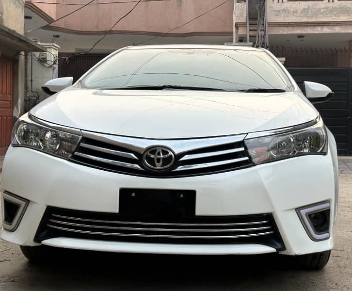 Toyota Corolla Altis 2014 6