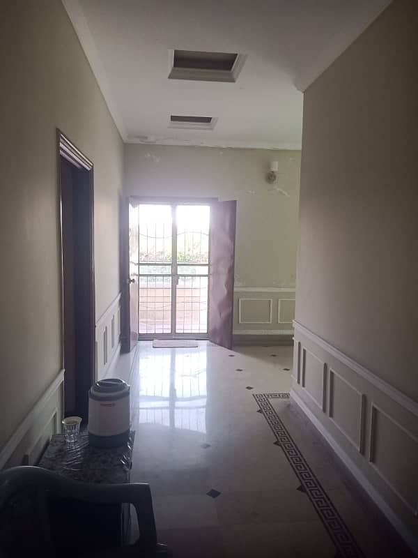 10 Marla 3 Bedroom House Available For Rent In Askari 10 Lahore cantt 2