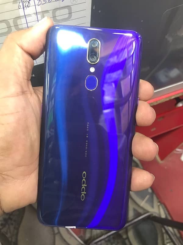 oppo f11 1