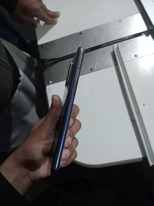 oppo f19 1