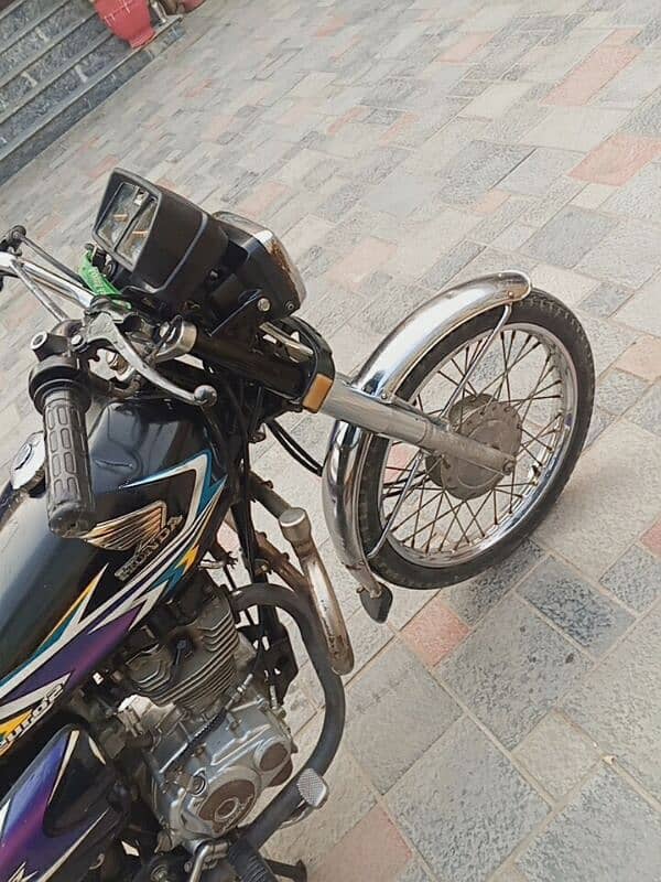 Honda 125 for sale in Lahore 3