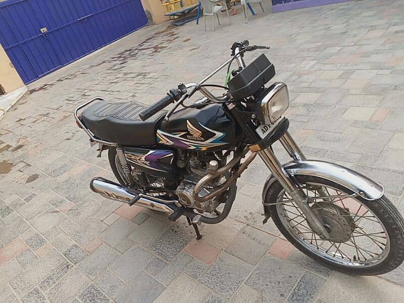 Honda 125 for sale in Lahore 5