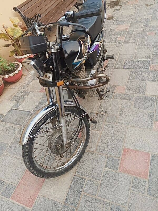 Honda 125 for sale in Lahore 9