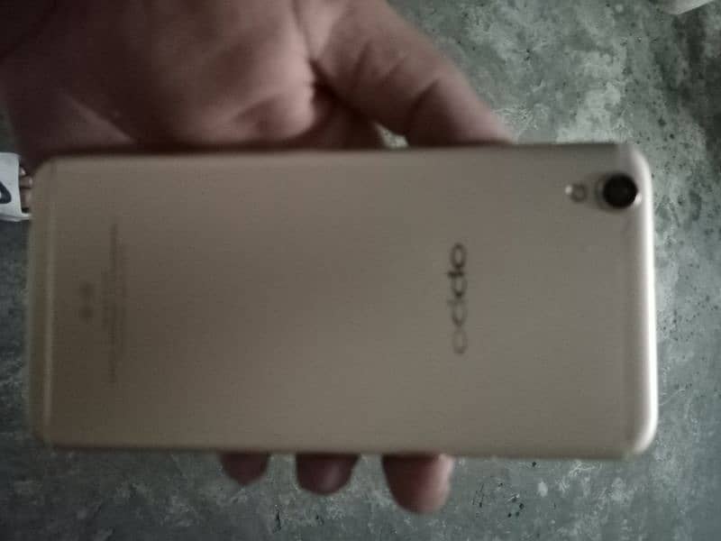 oppo r9tm 4/64 2