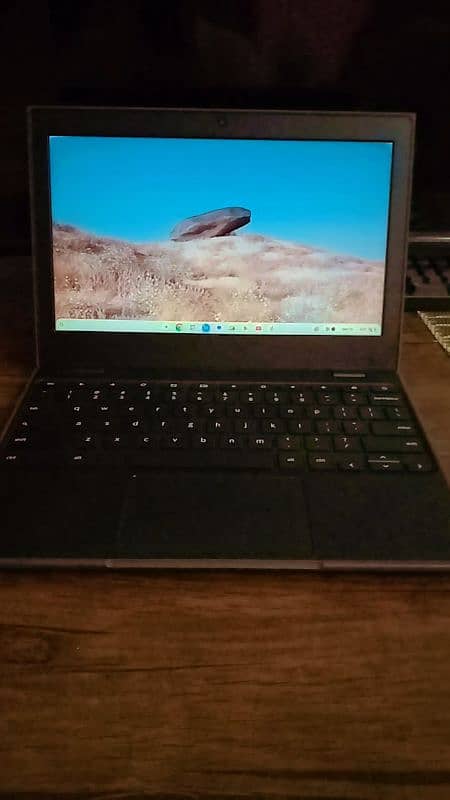 Lenovo Chromebook in Orignal condition 1