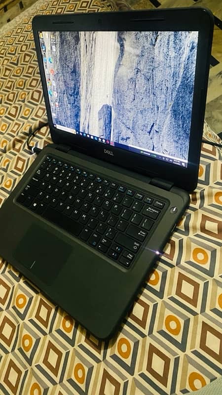 Dell latitude 3310| 8th gen | 16Gb Ram| 256 gb M2 card| Laptop 1